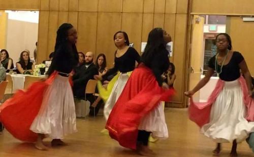 Les Belles Danseuses de Vanessa performing at HavServe Third Annual Volunteer Recognition Gala